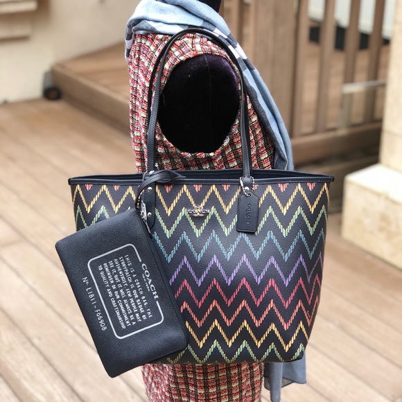 NWT Coach Chevron reversible tore&wristlet&pouch - Picture 5 of 8